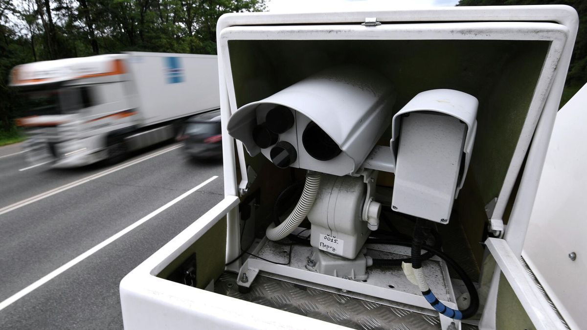 Камеры предложили использовать для выявления водителей без ОСАГО