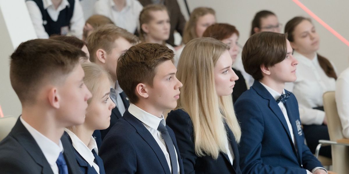 Омские школьники стали победителями Всероссийского конкурса "Большая перемена"
