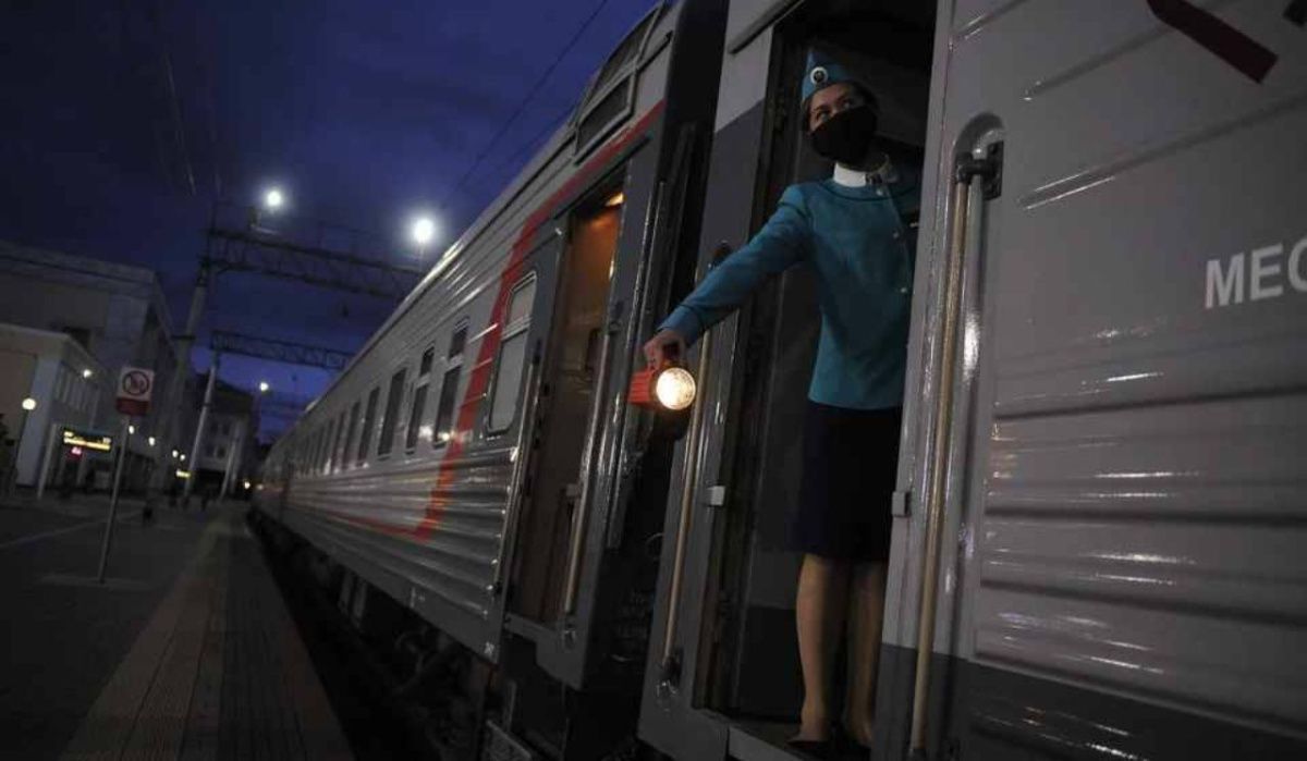 «Таврия» снова свяжет Омск и Крым