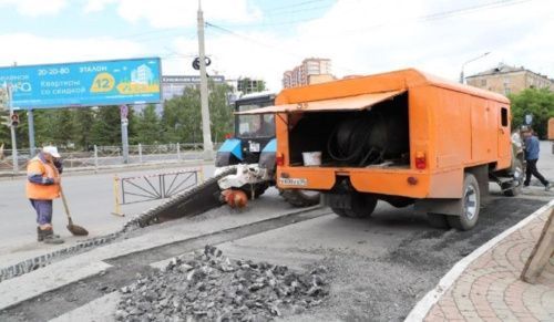 В центре Омска построят 10 новых остановок