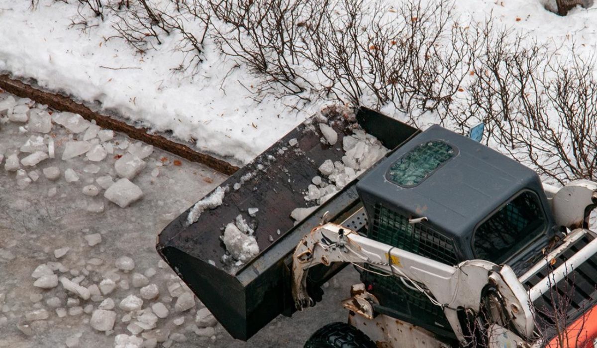 Ростовский бизнесмен получил срок из-за уборки тротуаров от льда