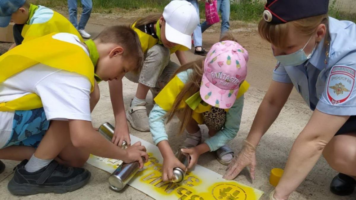 В Чайковском прошла акция «Внимание! На пешеходном переходе!»