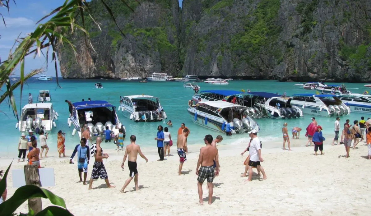 Глава Роспотребнадзора предупредила об опасностях зарубежного отдыха