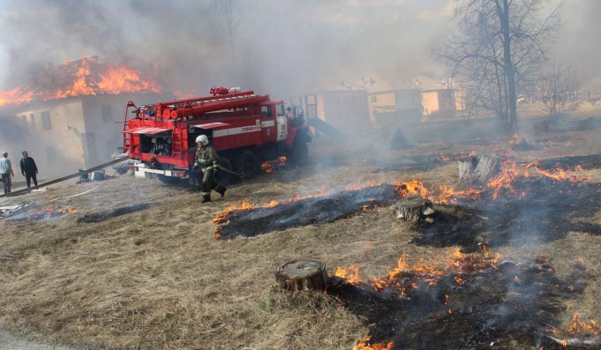 В Омской области за сутки удалось потушить семь пожаров 