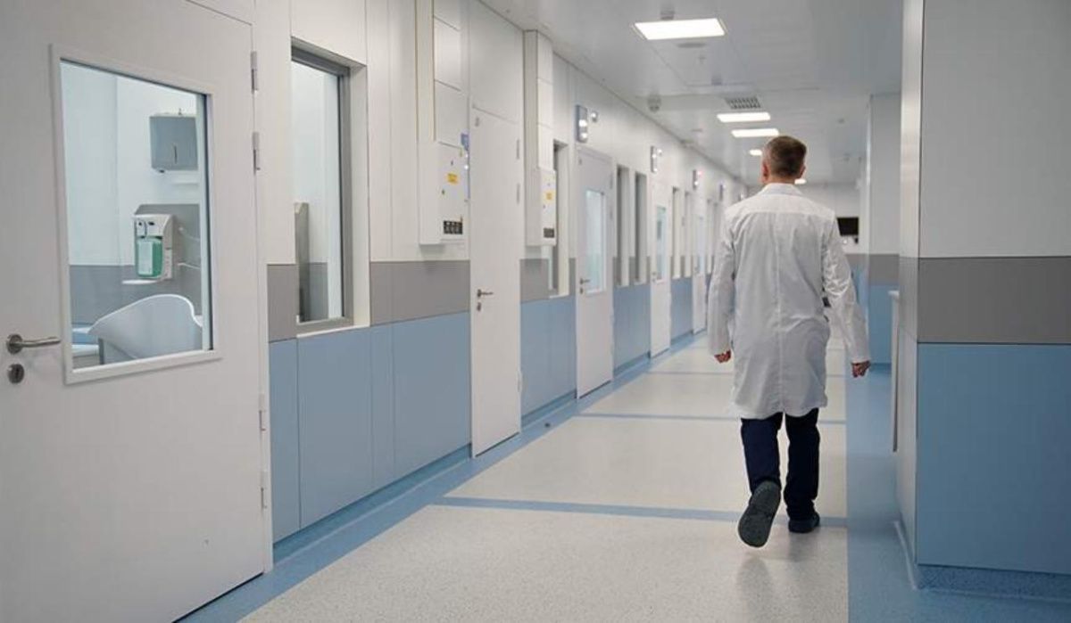 В Воронеже гендиректора осудили за продажу ботокса, купленного через WhatsApp