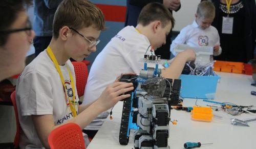 В омских школах открываются отделения профессиональной подготовки 