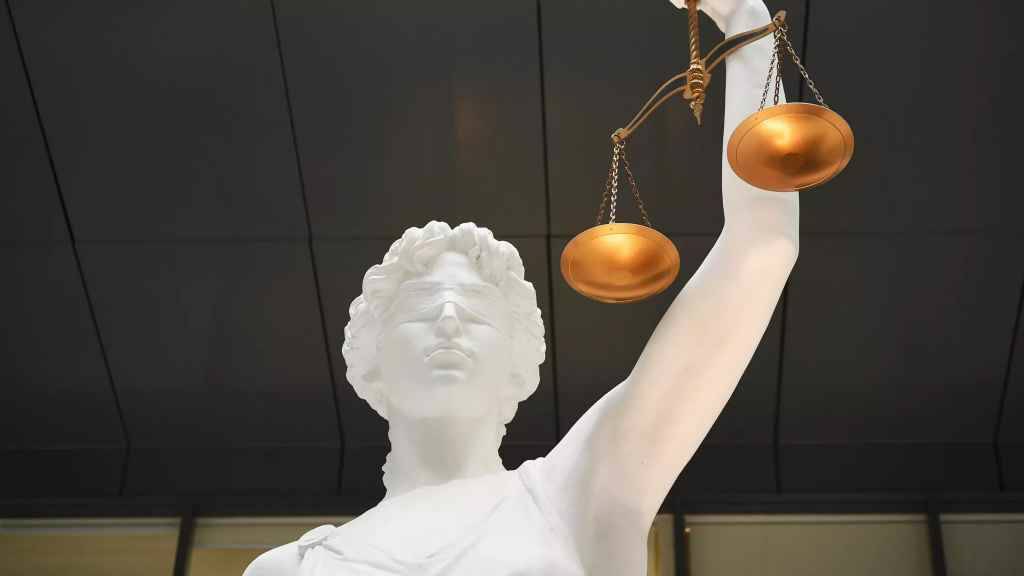 В Омске на скамью подсудимых отправятся бывшие руководители крупнейшего алкогольного завода